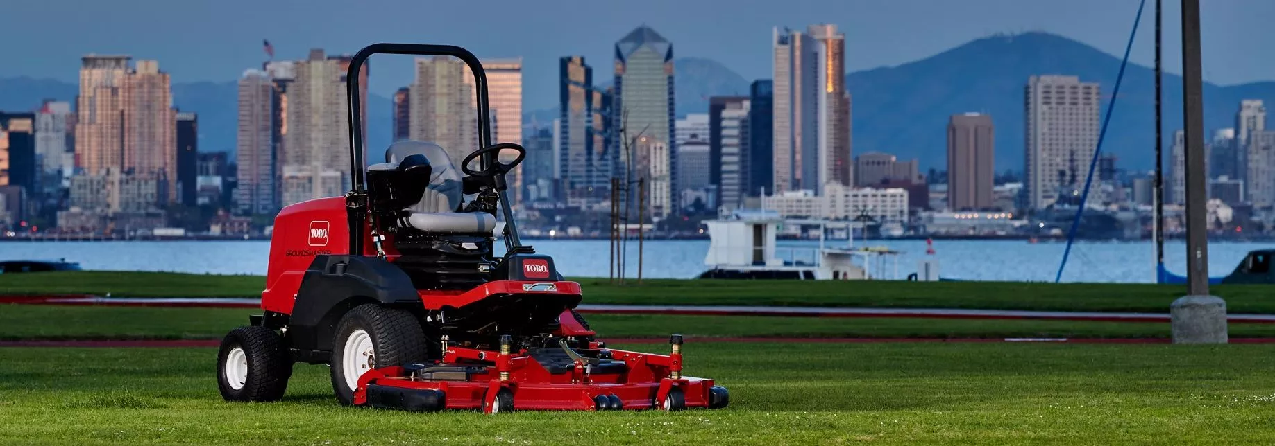 Groundsmaster® 3200 et 3300