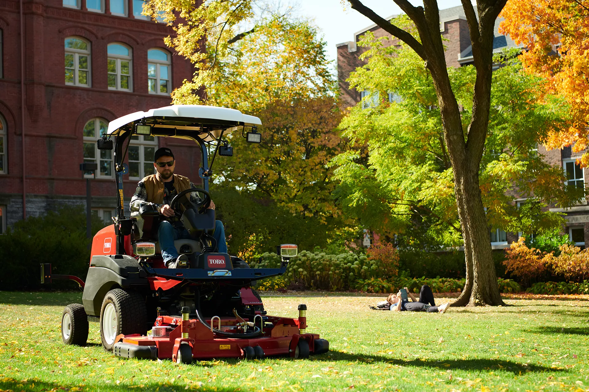 tondeuse électrique egroundsmaster 3200